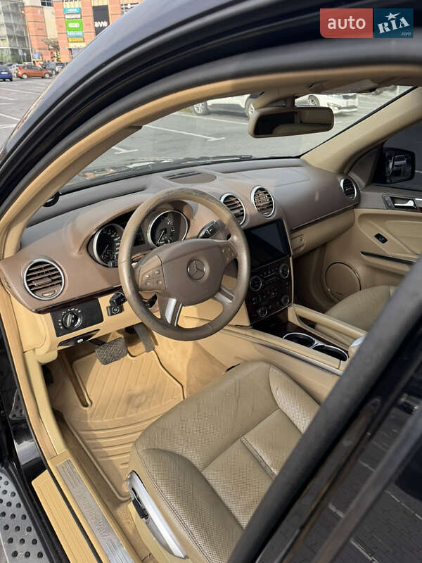 Позашляховик / Кросовер Mercedes-Benz GL-Class 2008 в Львові фото 11 Позашляховик / Кросовер Mercedes-Benz GL-Class 2008 в Львові
