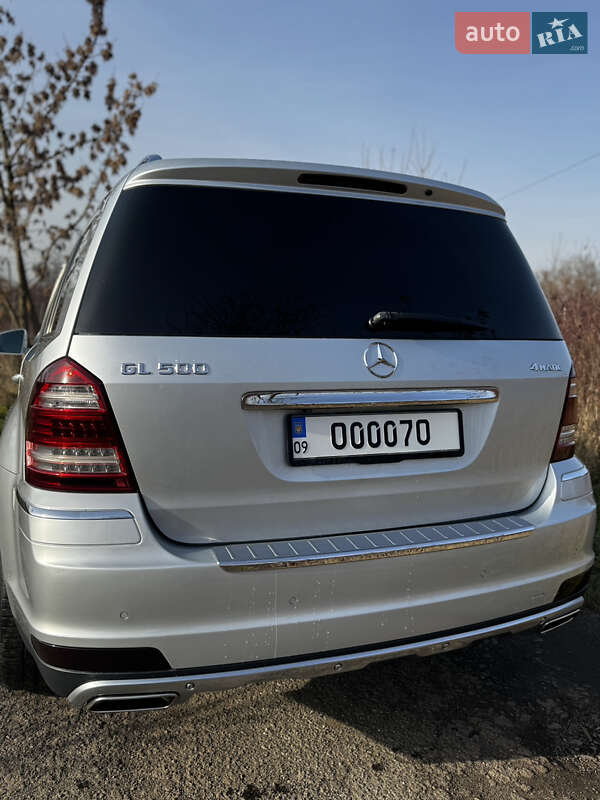 Позашляховик / Кросовер Mercedes-Benz GL-Class 2011 в Снятині