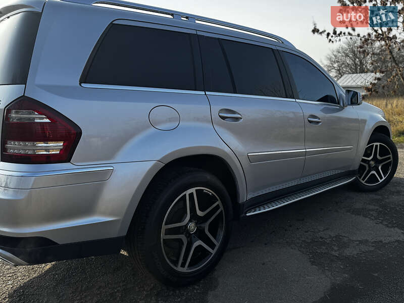 Позашляховик / Кросовер Mercedes-Benz GL-Class 2011 в Снятині