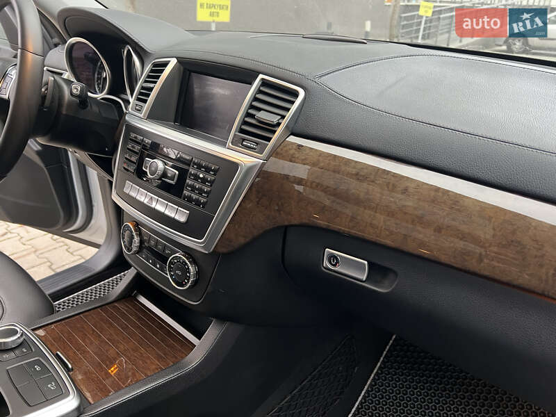 Позашляховик / Кросовер Mercedes-Benz GL-Class 2013 в Рівному