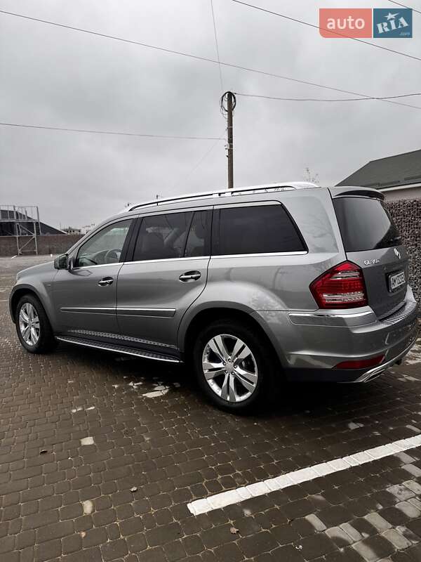 Позашляховик / Кросовер Mercedes-Benz GL-Class 2012 в Житомирі фото 9 Позашляховик / Кросовер Mercedes-Benz GL-Class 2012 в Житомирі
