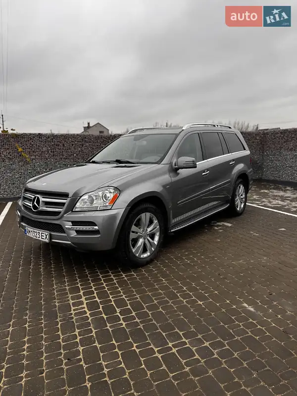 Mercedes-Benz GL-Class