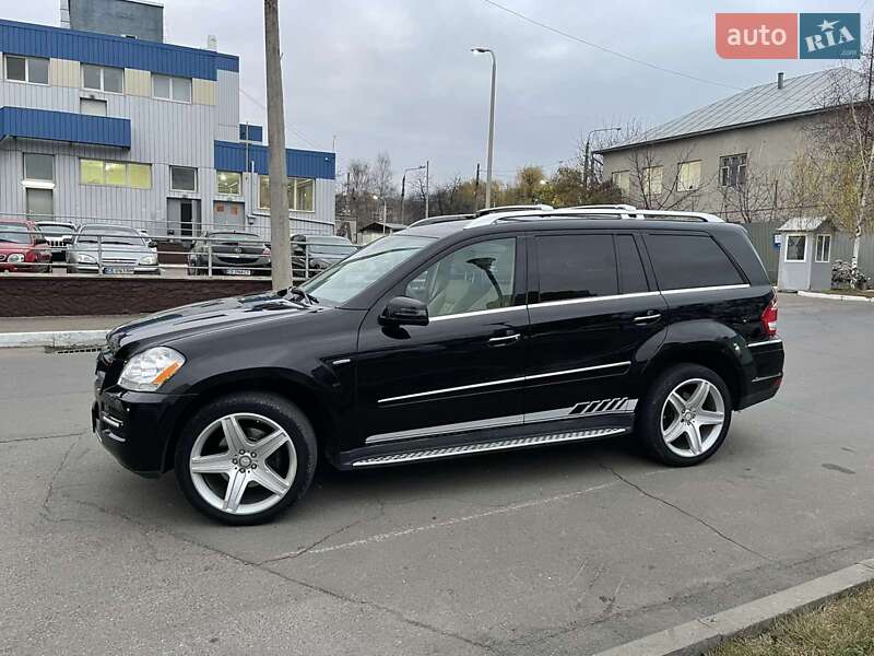 Внедорожник / Кроссовер Mercedes-Benz GL-Class 2012 в Тернополе фото 32 Внедорожник / Кроссовер Mercedes-Benz GL-Class 2012 в Тернополе