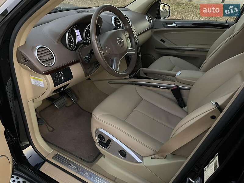 Внедорожник / Кроссовер Mercedes-Benz GL-Class 2012 в Тернополе фото 40 Внедорожник / Кроссовер Mercedes-Benz GL-Class 2012 в Тернополе