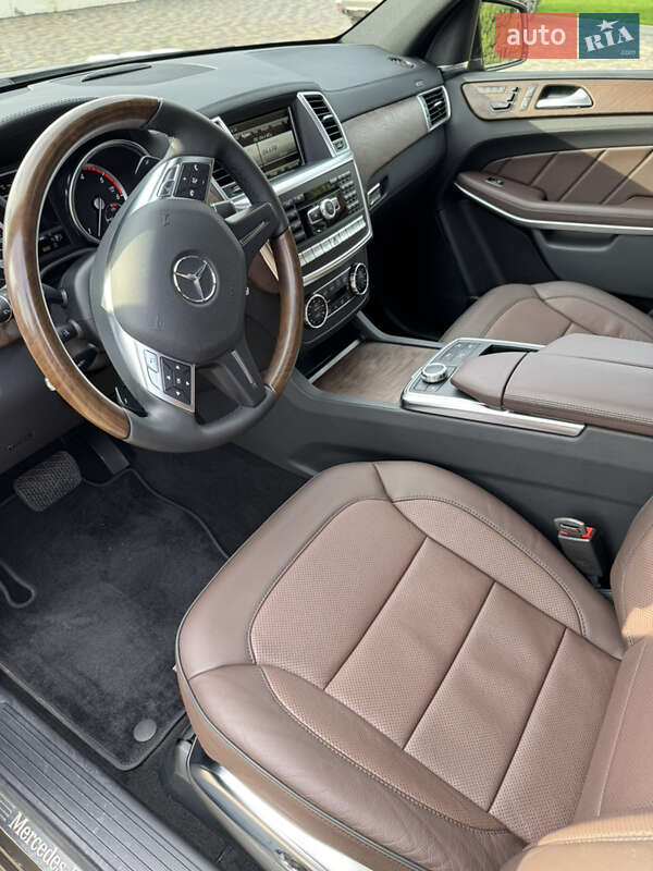 Позашляховик / Кросовер Mercedes-Benz GL-Class 2013 в Дніпрі