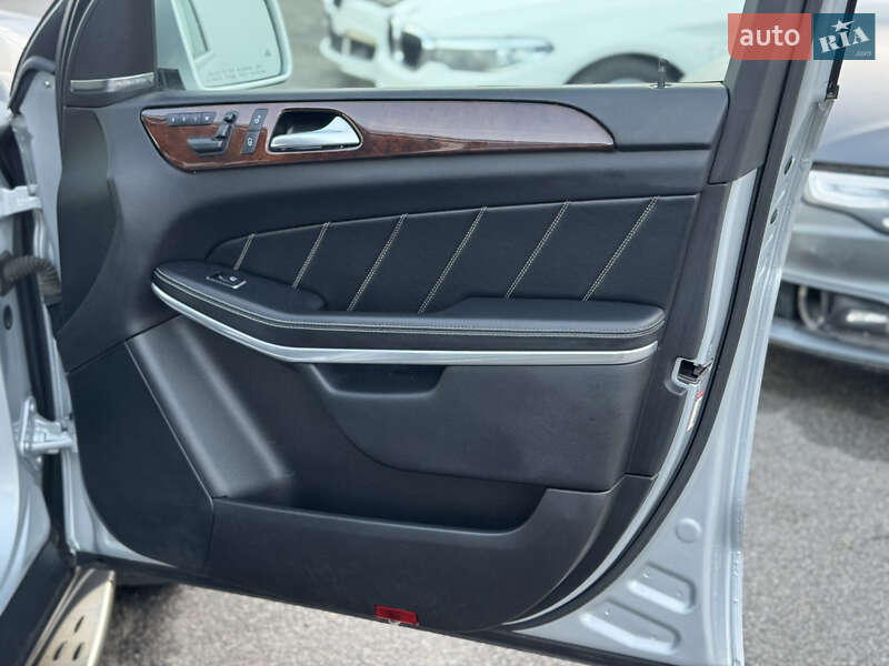 Позашляховик / Кросовер Mercedes-Benz GL-Class 2013 в Львові