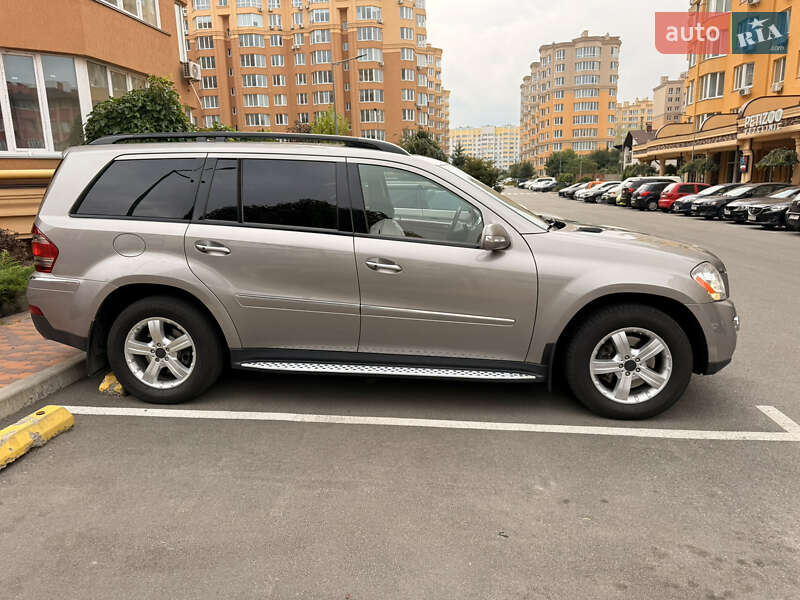Внедорожник / Кроссовер Mercedes-Benz GL-Class 2008 в Киеве