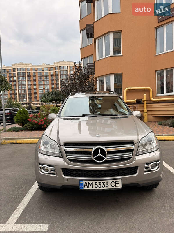 Внедорожник / Кроссовер Mercedes-Benz GL-Class 2008 в Киеве