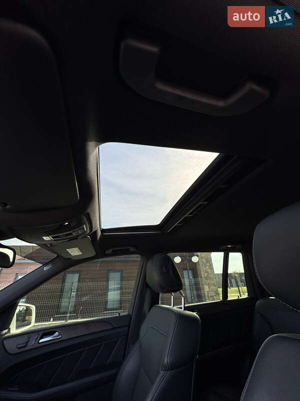 Внедорожник / Кроссовер Mercedes-Benz GL-Class 2015 в Днепре
