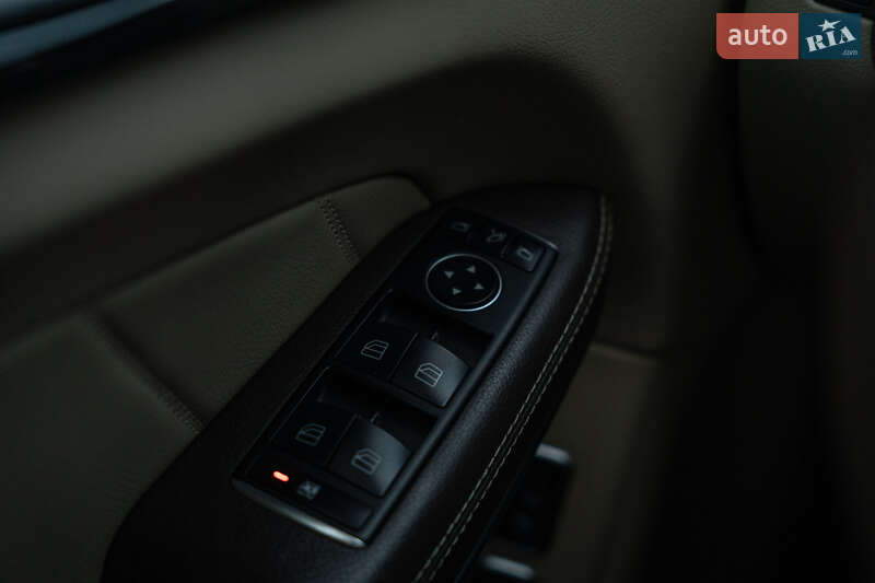 Внедорожник / Кроссовер Mercedes-Benz GL-Class 2013 в Черновцах фото 19 Внедорожник / Кроссовер Mercedes-Benz GL-Class 2013 в Черновцах