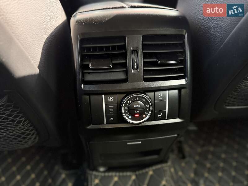 Внедорожник / Кроссовер Mercedes-Benz GL-Class 2013 в Львове фото 66 Внедорожник / Кроссовер Mercedes-Benz GL-Class 2013 в Львове