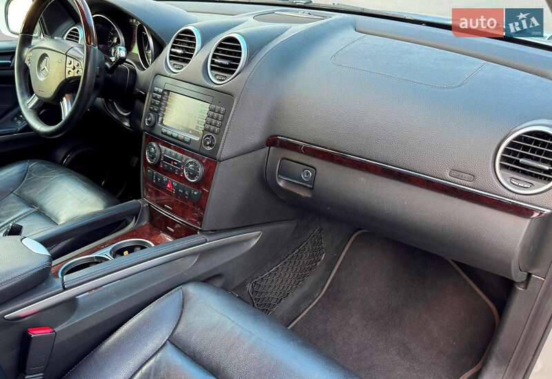 Внедорожник / Кроссовер Mercedes-Benz GL-Class 2008 в Киеве