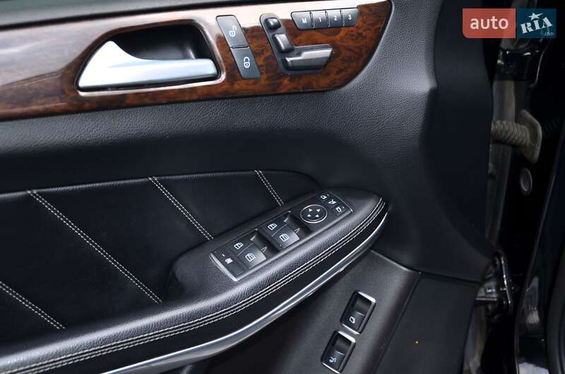Позашляховик / Кросовер Mercedes-Benz GL-Class 2013 в Києві