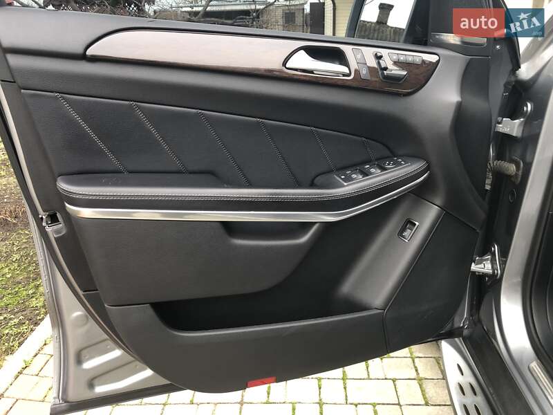 Позашляховик / Кросовер Mercedes-Benz GL-Class 2014 в Кривому Розі фото 42 Позашляховик / Кросовер Mercedes-Benz GL-Class 2014 в Кривому Розі