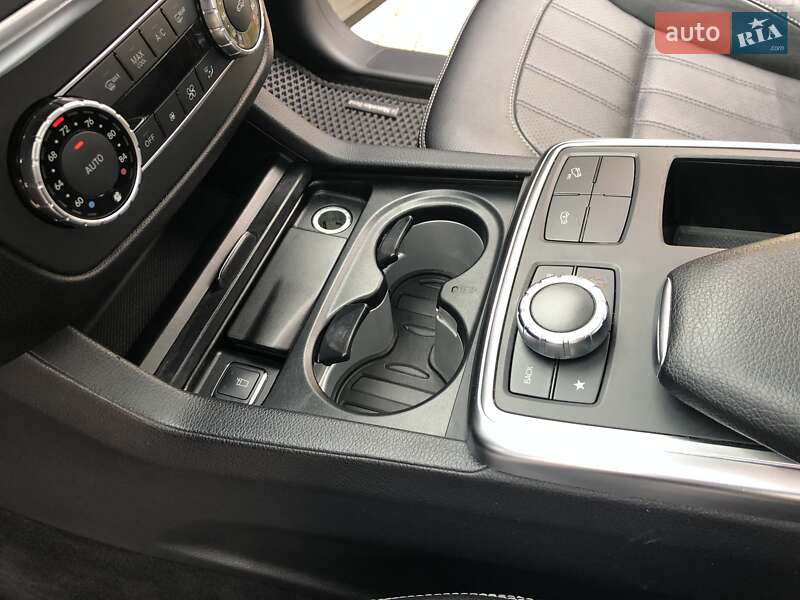 Позашляховик / Кросовер Mercedes-Benz GL-Class 2014 в Кривому Розі фото 47 Позашляховик / Кросовер Mercedes-Benz GL-Class 2014 в Кривому Розі