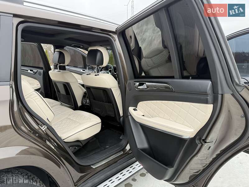 Позашляховик / Кросовер Mercedes-Benz GL-Class 2013 в Звягелі фото 13 Позашляховик / Кросовер Mercedes-Benz GL-Class 2013 в Звягелі