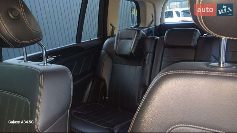 Позашляховик / Кросовер Mercedes-Benz GL-Class 2015 в Чернівцях