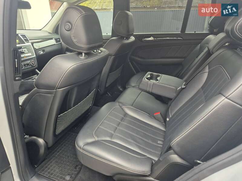 Внедорожник / Кроссовер Mercedes-Benz GL-Class 2015 в Коломые фото 25 Внедорожник / Кроссовер Mercedes-Benz GL-Class 2015 в Коломые