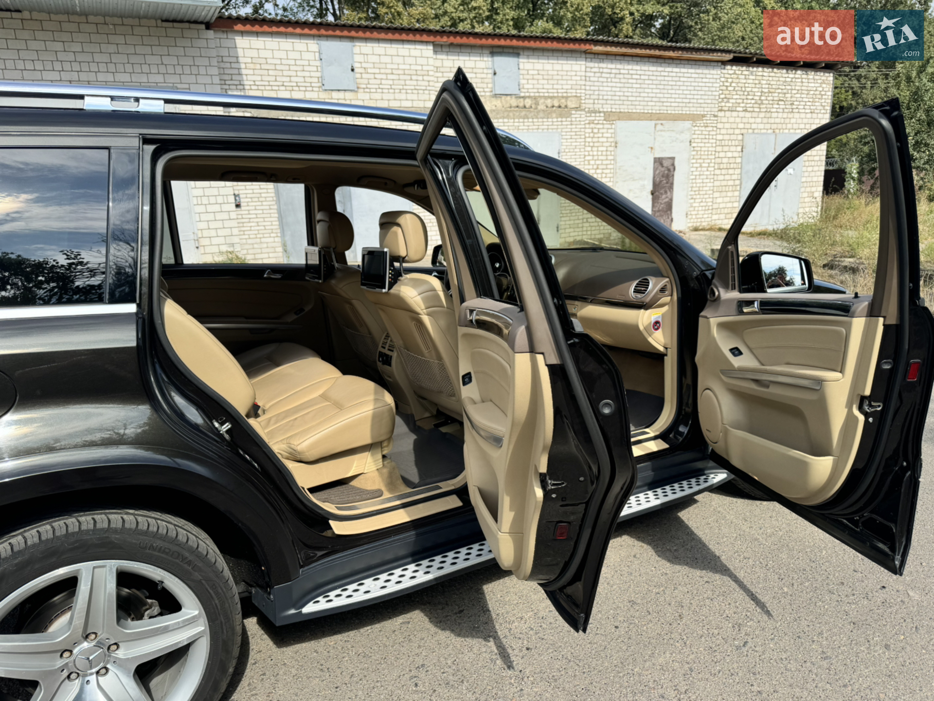 Mercedes-Benz GL-Class 2011 VIN WDC1648861A728964 фото оголошення 30 з 46