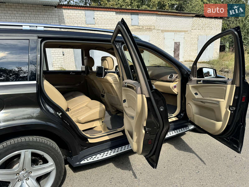 Внедорожник / Кроссовер Mercedes-Benz GL-Class 2011 в Ладыжине