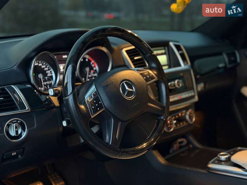 Позашляховик / Кросовер Mercedes-Benz GL-Class 2013 в Кривому Розі