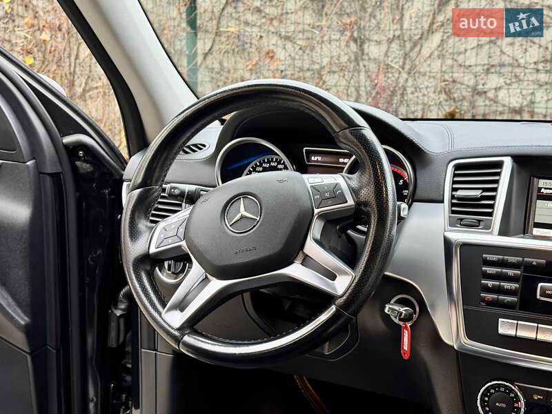 Позашляховик / Кросовер Mercedes-Benz GL-Class 2013 в Одесі