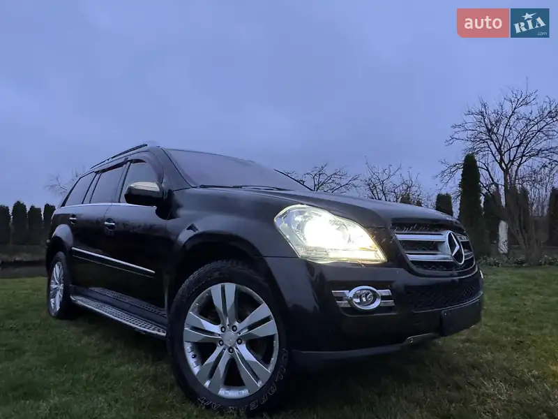 Mercedes-Benz GL-Class