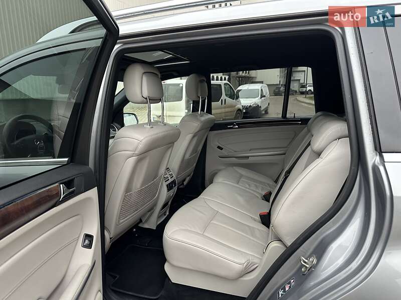 Внедорожник / Кроссовер Mercedes-Benz GL-Class 2010 в Львове фото 22 Внедорожник / Кроссовер Mercedes-Benz GL-Class 2010 в Львове