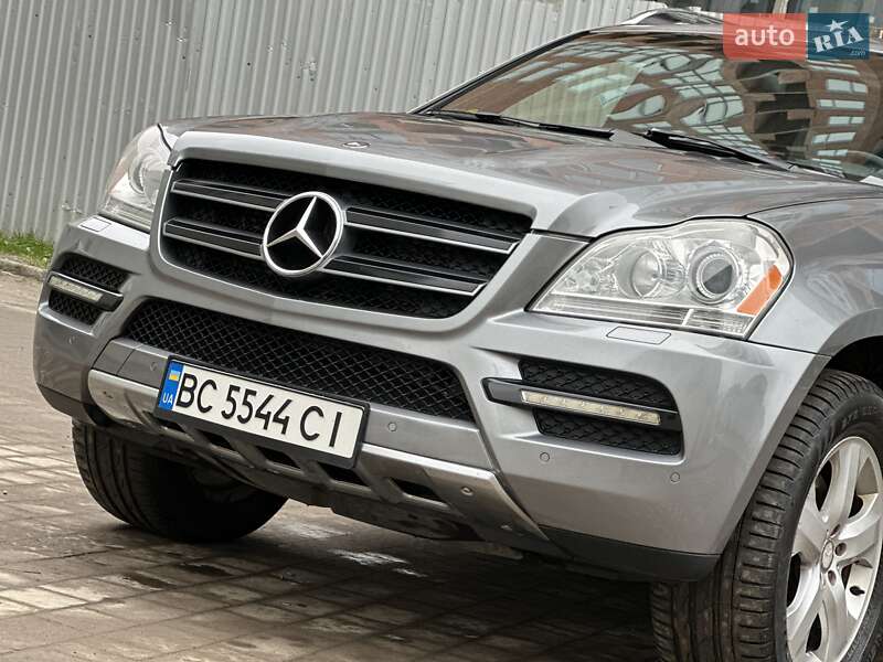 Внедорожник / Кроссовер Mercedes-Benz GL-Class 2010 в Львове фото 12 Внедорожник / Кроссовер Mercedes-Benz GL-Class 2010 в Львове