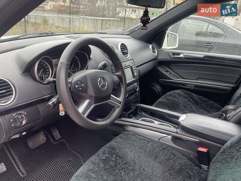 Внедорожник / Кроссовер Mercedes-Benz GL-Class 2011 в Ивано-Франковске фото 52 Внедорожник / Кроссовер Mercedes-Benz GL-Class 2011 в Ивано-Франковске