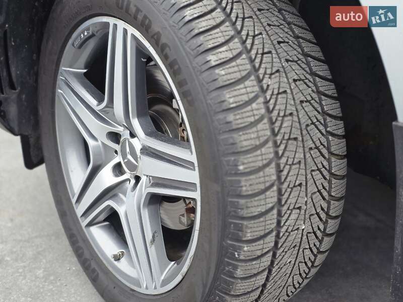 Позашляховик / Кросовер Mercedes-Benz GL-Class 2014 в Рівному