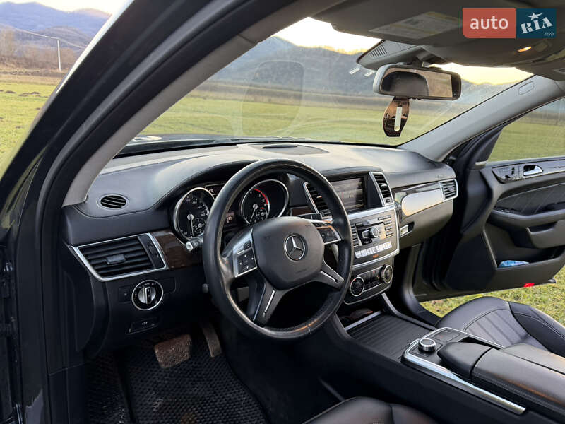 Внедорожник / Кроссовер Mercedes-Benz GL-Class 2015 в Хусте фото 32 Внедорожник / Кроссовер Mercedes-Benz GL-Class 2015 в Хусте