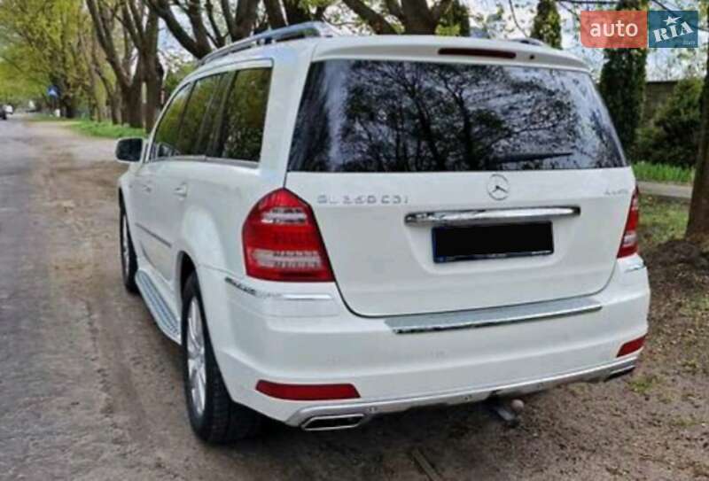 Внедорожник / Кроссовер Mercedes-Benz GL-Class 2009 в Киеве