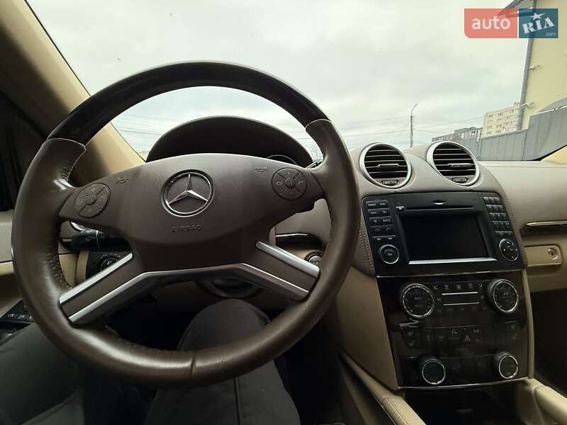 Внедорожник / Кроссовер Mercedes-Benz GL-Class 2010 в Хмельницком