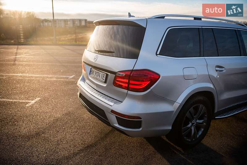 Внедорожник / Кроссовер Mercedes-Benz GL-Class 2015 в Ровно