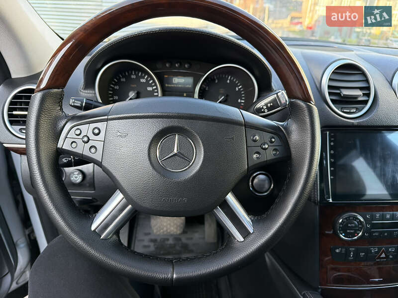 Внедорожник / Кроссовер Mercedes-Benz GL-Class 2007 в Хмельницком фото 31 Внедорожник / Кроссовер Mercedes-Benz GL-Class 2007 в Хмельницком