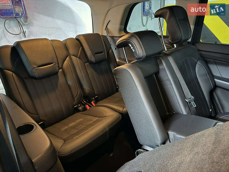 Внедорожник / Кроссовер Mercedes-Benz GL-Class 2015 в Киеве