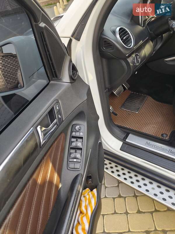 Внедорожник / Кроссовер Mercedes-Benz GL-Class 2011 в Тульчине