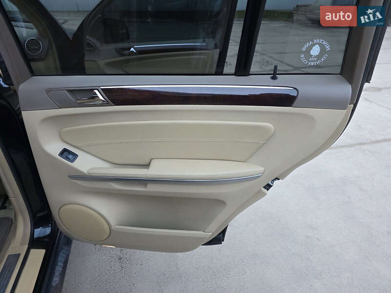 Внедорожник / Кроссовер Mercedes-Benz GL-Class 2012 в Ровно