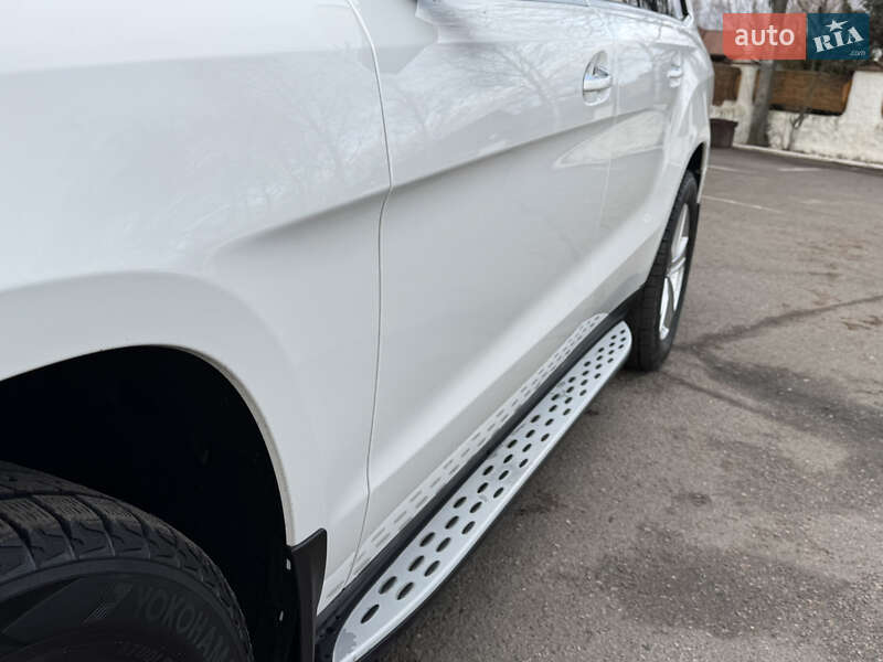 Позашляховик / Кросовер Mercedes-Benz GL-Class 2015 в Смілі