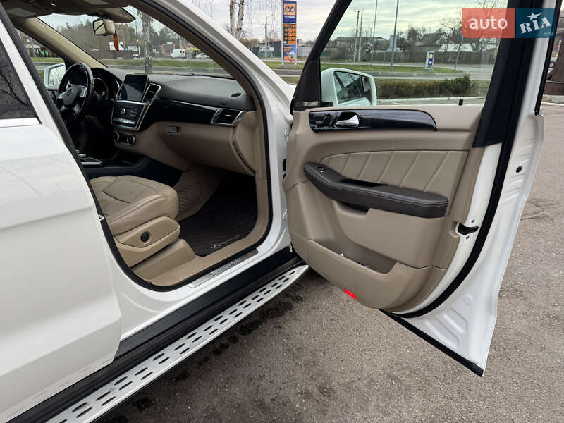 Позашляховик / Кросовер Mercedes-Benz GL-Class 2015 в Смілі