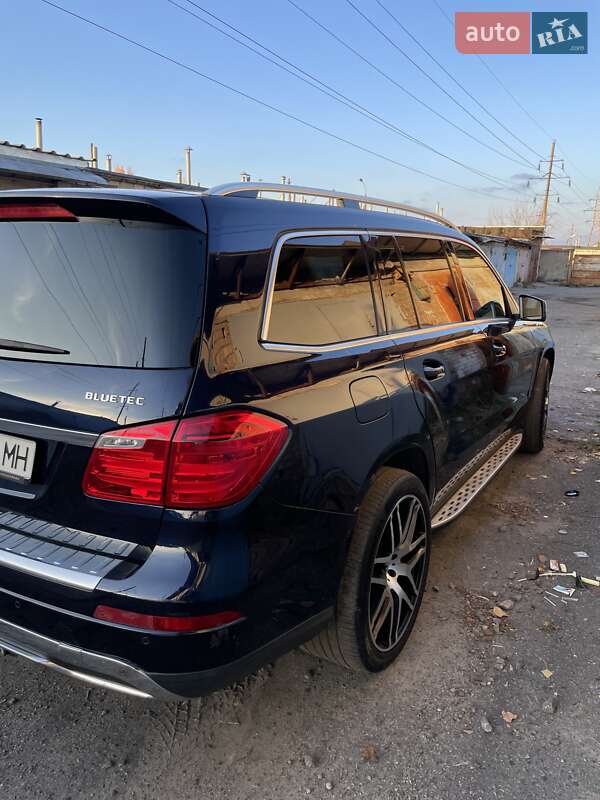 Mercedes-Benz GL-Class 2013