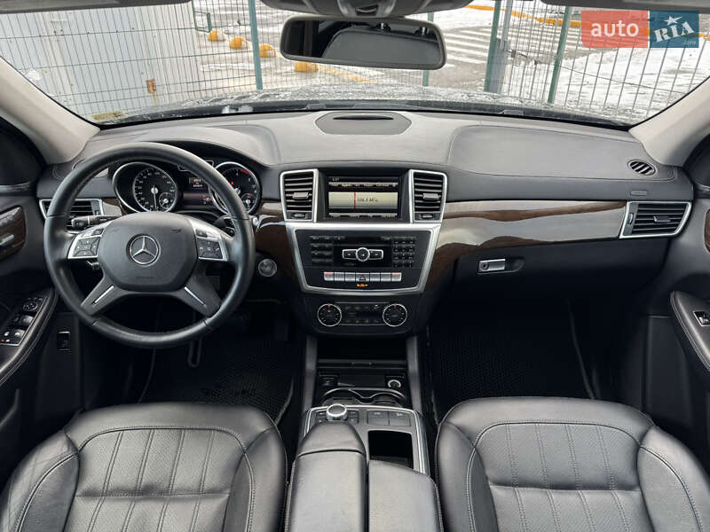 Позашляховик / Кросовер Mercedes-Benz GL-Class 2015 в Києві