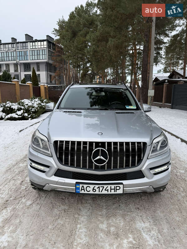 Позашляховик / Кросовер Mercedes-Benz GL-Class 2012 в Києві