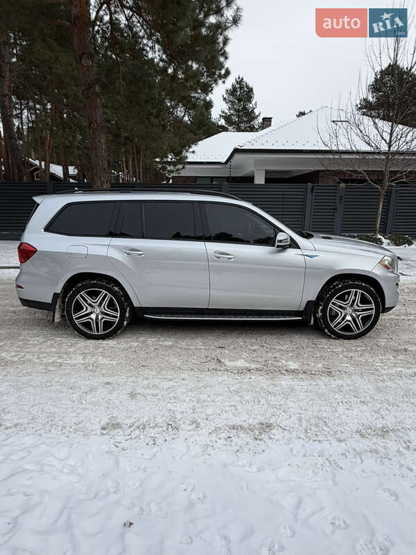 Позашляховик / Кросовер Mercedes-Benz GL-Class 2012 в Києві