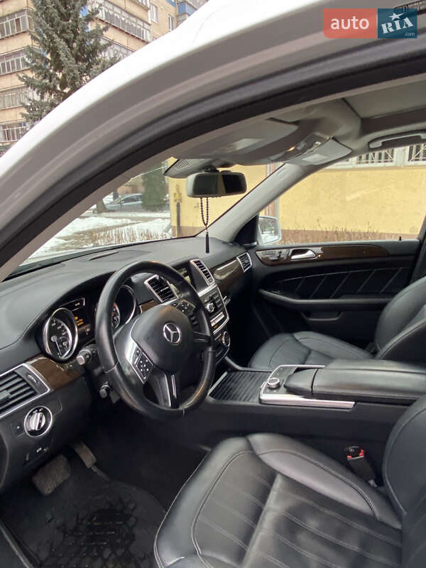 Позашляховик / Кросовер Mercedes-Benz GL-Class 2015 в Києві