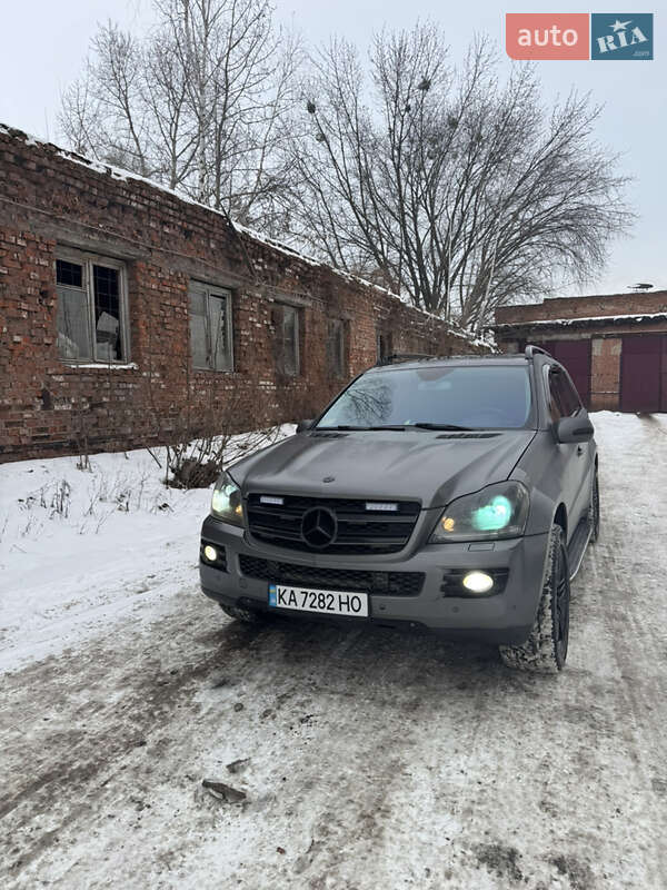 Внедорожник / Кроссовер Mercedes-Benz GL-Class 2006 в Чернигове