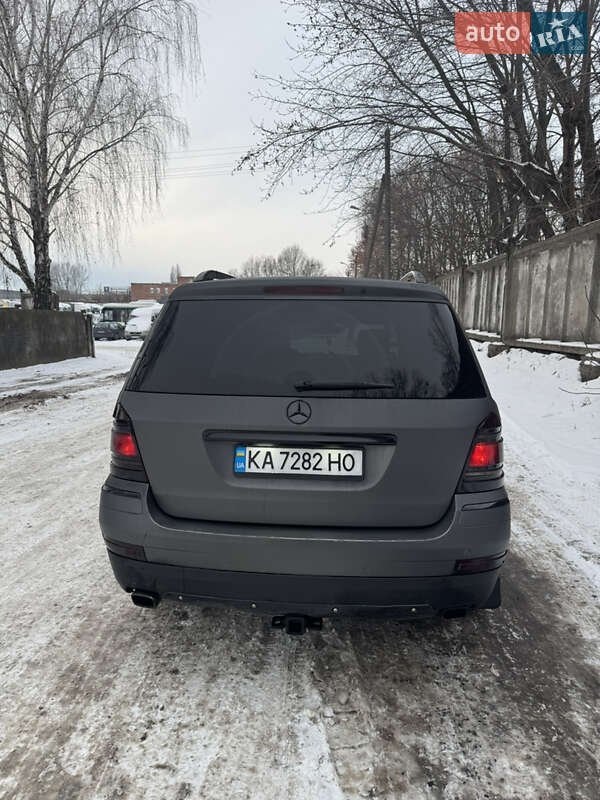 Внедорожник / Кроссовер Mercedes-Benz GL-Class 2006 в Чернигове