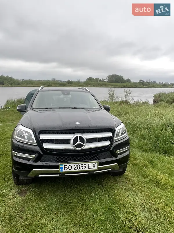 Mercedes-Benz GL-Class