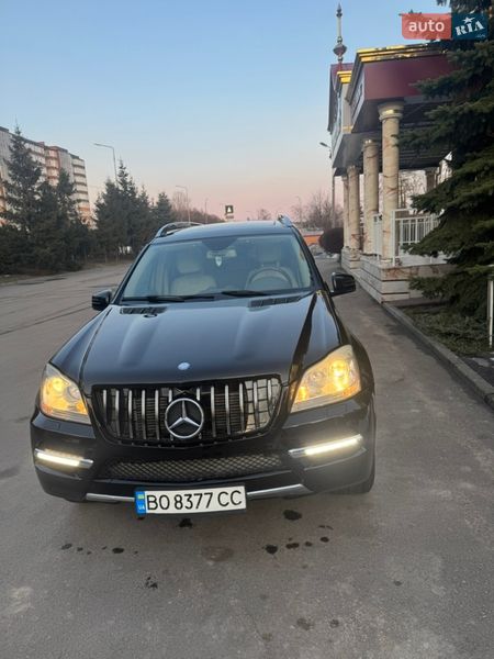 Mercedes-Benz GL-Class 2012